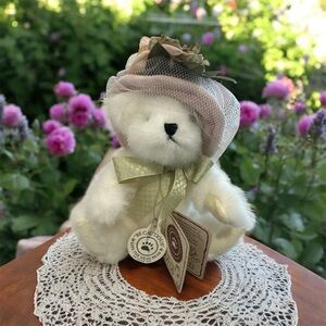 Boyds Bears 🐻 Chantelle Chapeau Plush 8 Inch Spring Easter Pink Hat